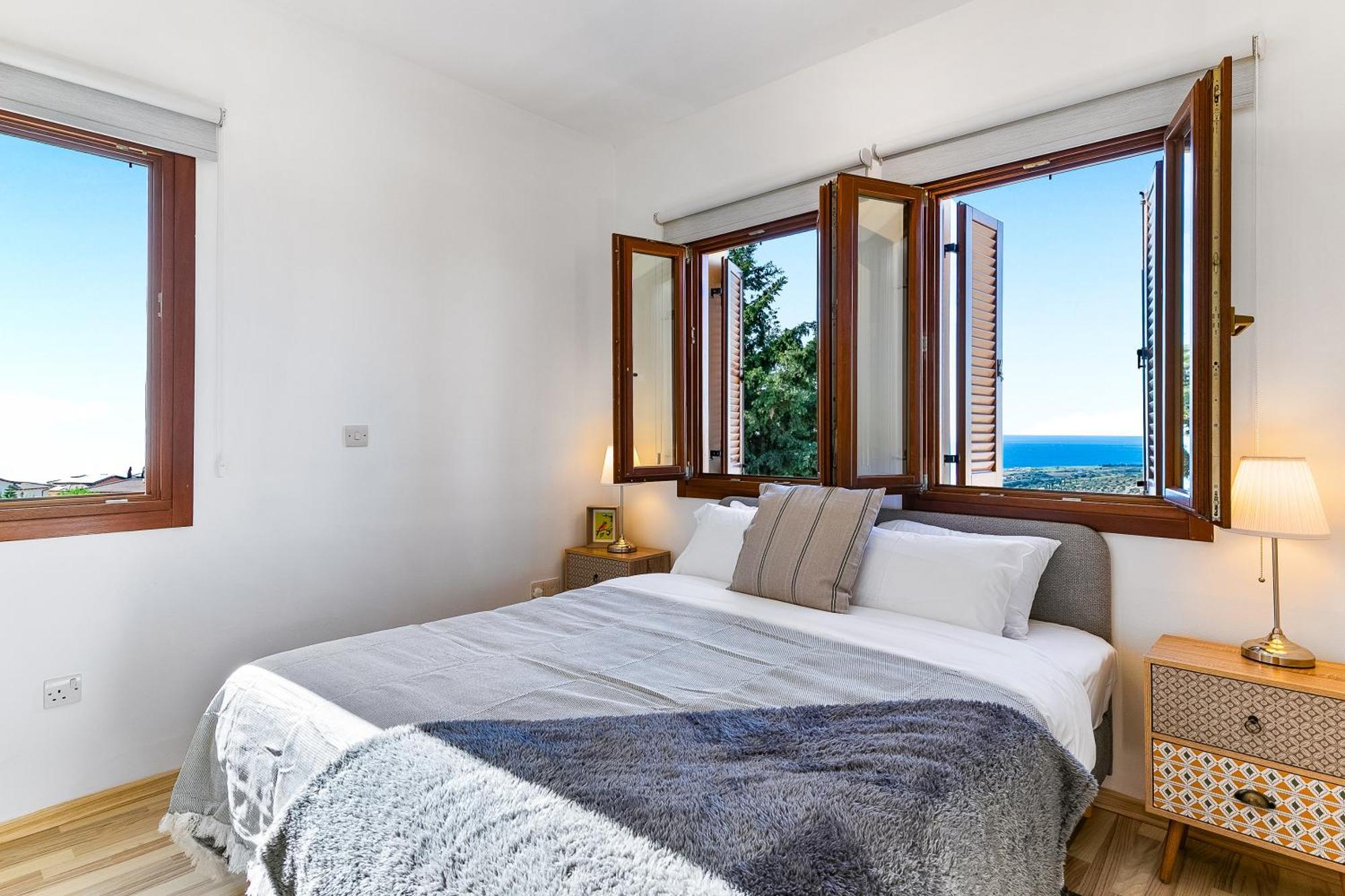 1 Bedroom Apartment Pyrgos With Beautiful Sea And Sunset Views, Aphrodite Hills Resort Куклия Экстерьер фото