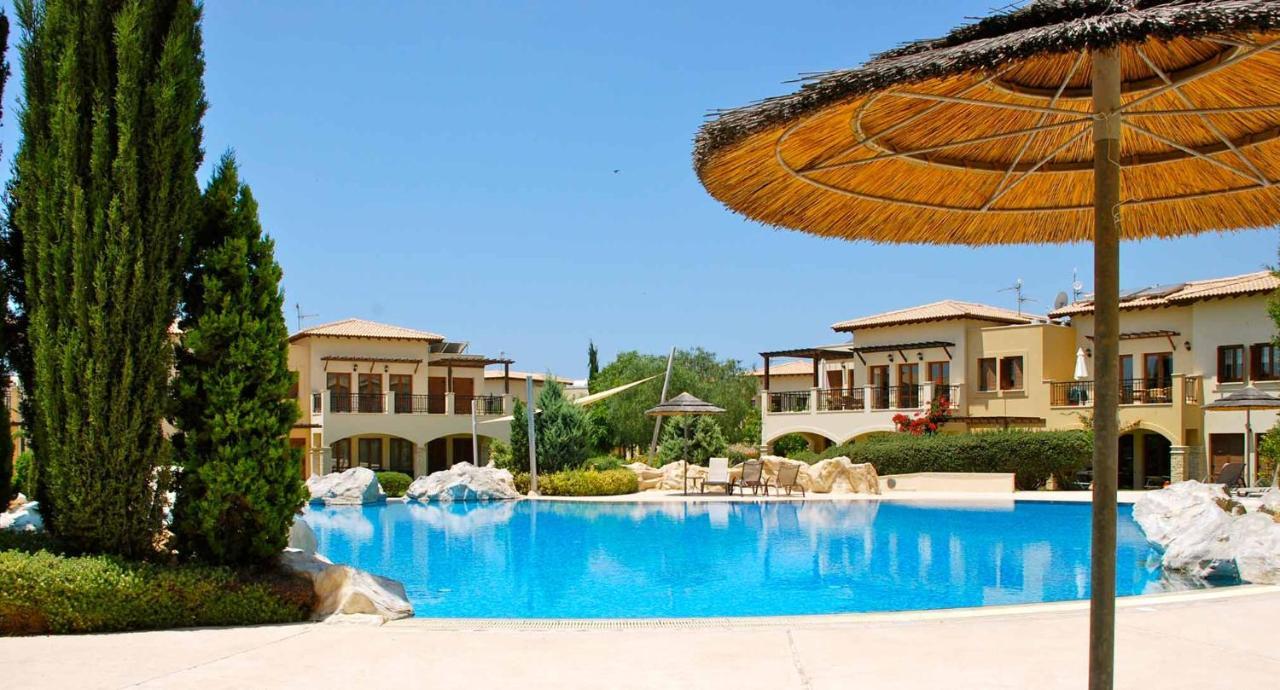 1 Bedroom Apartment Pyrgos With Beautiful Sea And Sunset Views, Aphrodite Hills Resort Куклия Экстерьер фото